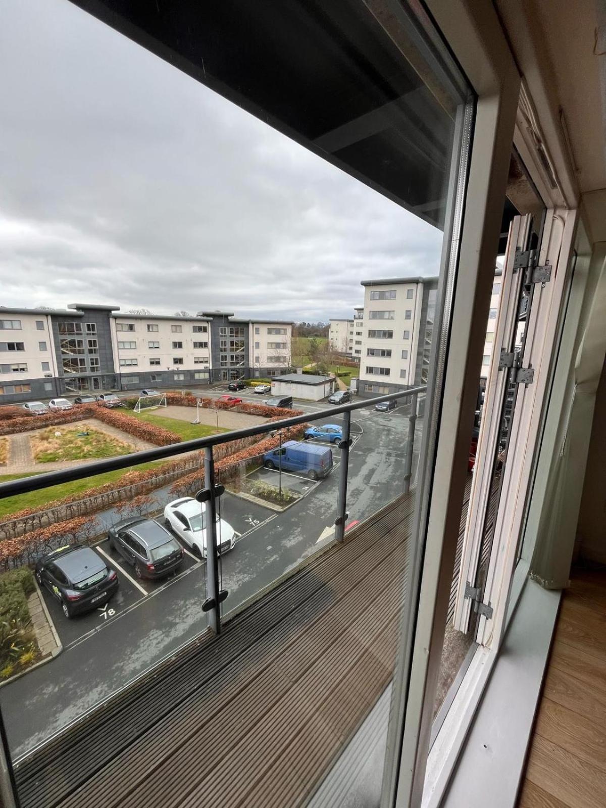 Guest house Superb Double Near Airport