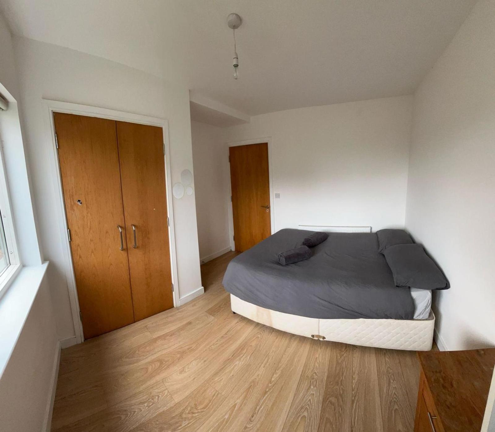 Superb Double Near Airport Guest house Dublin